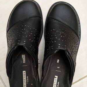 Collection by Clarks Black Clogs NWOT